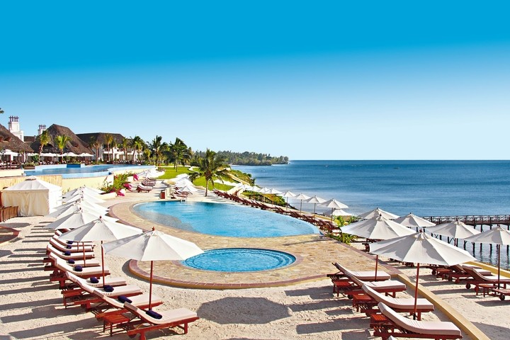 Sea Cliff Resort & Spa****