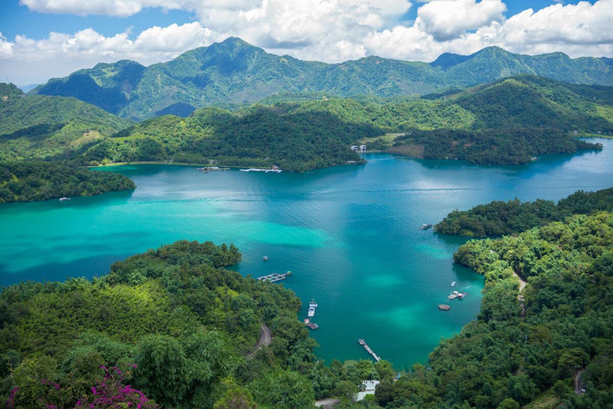Sun Moon lake in Taiwan 
