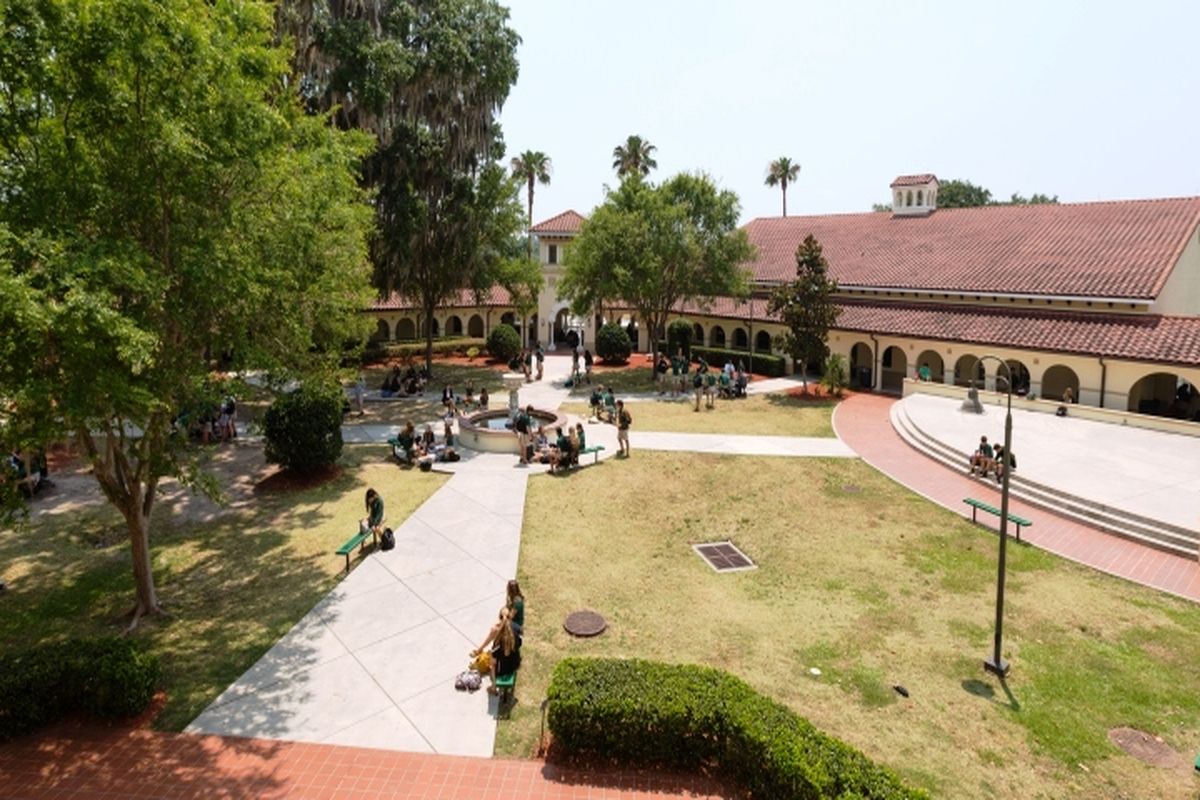 Een Highschool in het buitenland