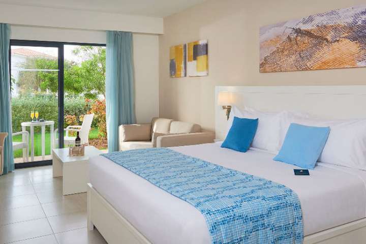 Slaapkamer van 'Tweepersoonskamer Deluxe Garden'