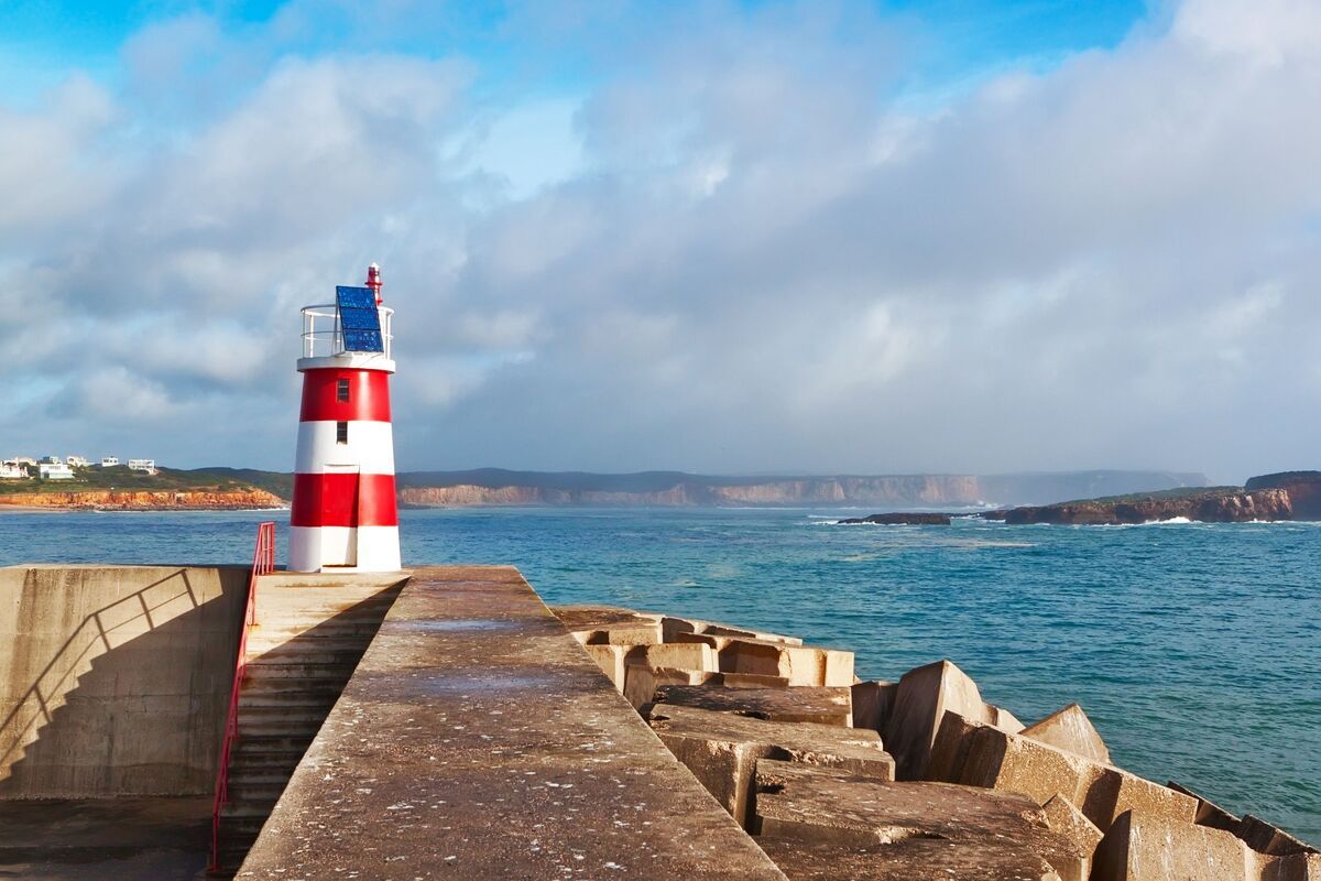 Navy Pier met vuurtoren in Sagres, Portugal