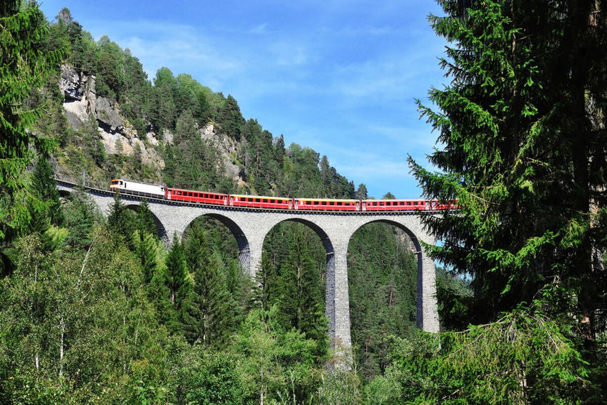 De Albulabahn is maar liefst 67 kilometer lang