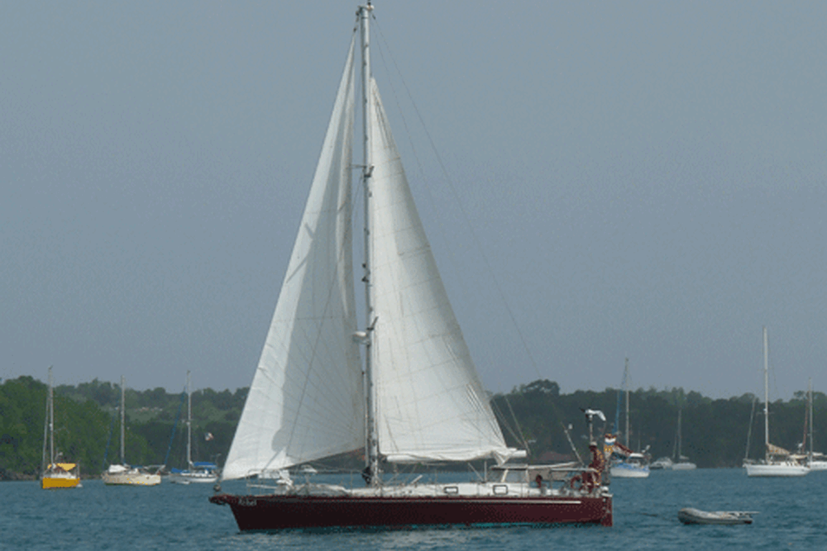 boot van vrienden, Martinique, Reis naar de zon