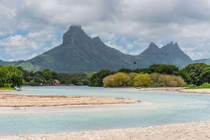Tamarin Bay