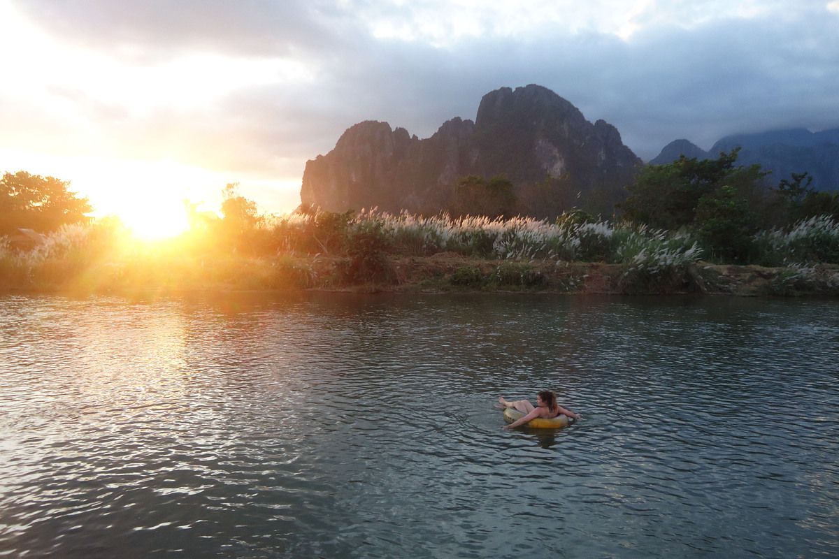 Vang Vieng tubing