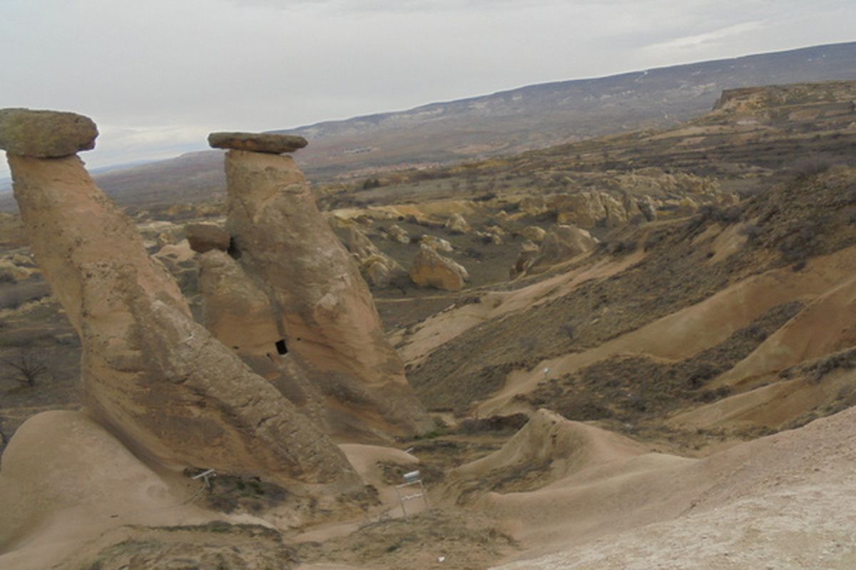 De prachtige Herenvallei met door de natuur gevormde kegels van steen