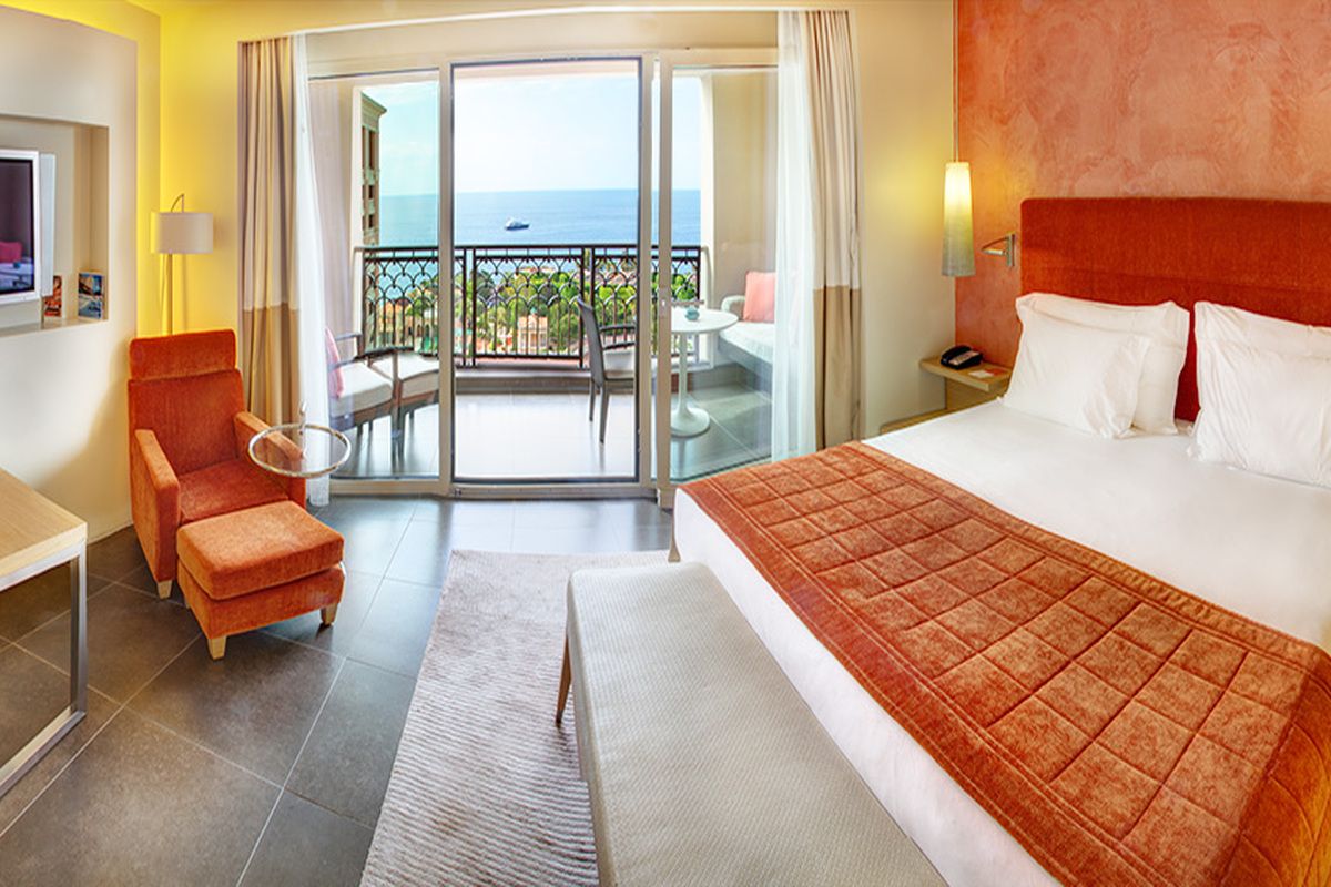 Monte-Carlo Bay Hotel & Resort