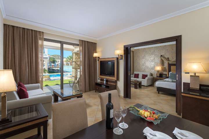 Luxury Suites van 'Luxury Suites'