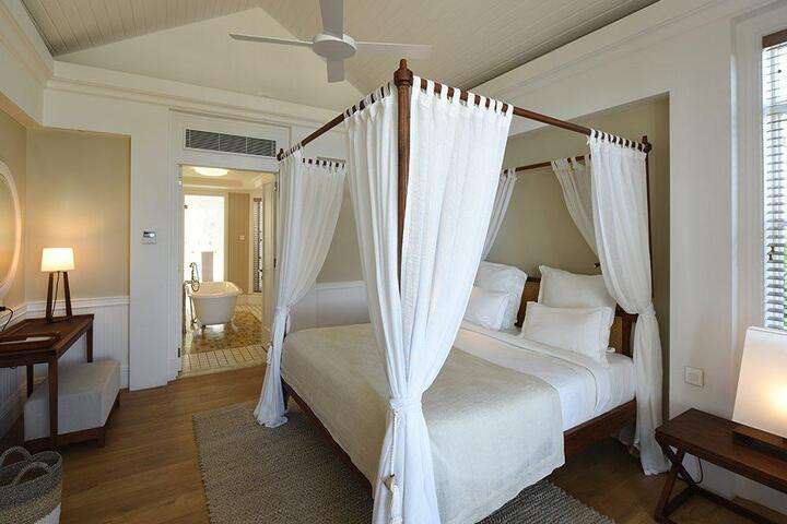 Ocean Suite Beach Front van 'Ocean Suite Beach Front'