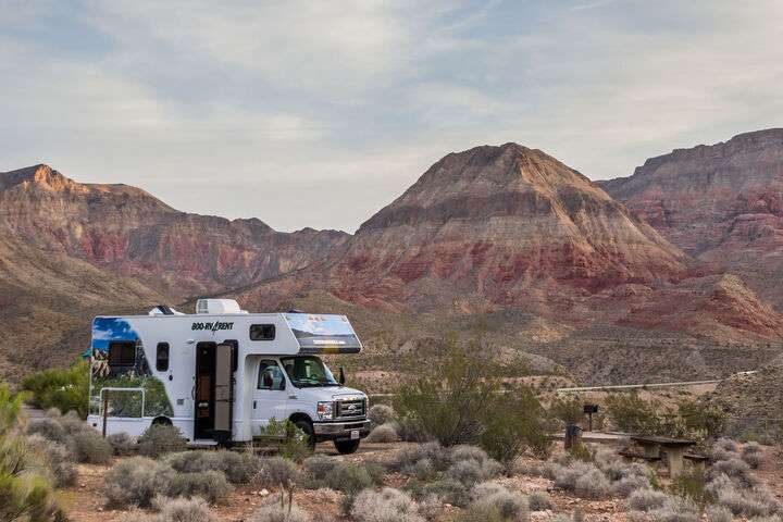 Camper in de openlucht