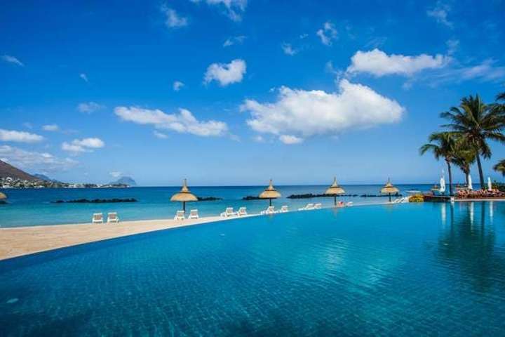 Infinity Pool