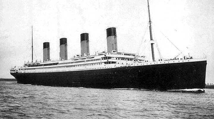 Oude foto van schip Titanic, Belfast
