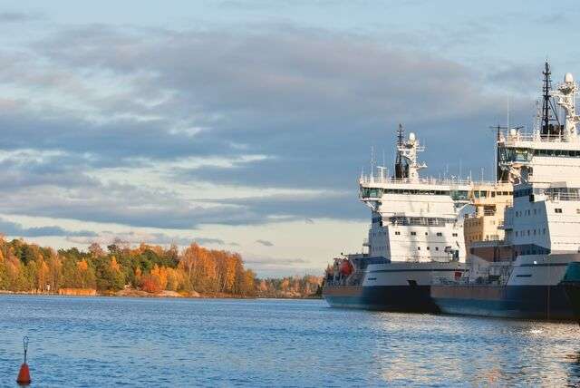IJsbrekercruise in Finland