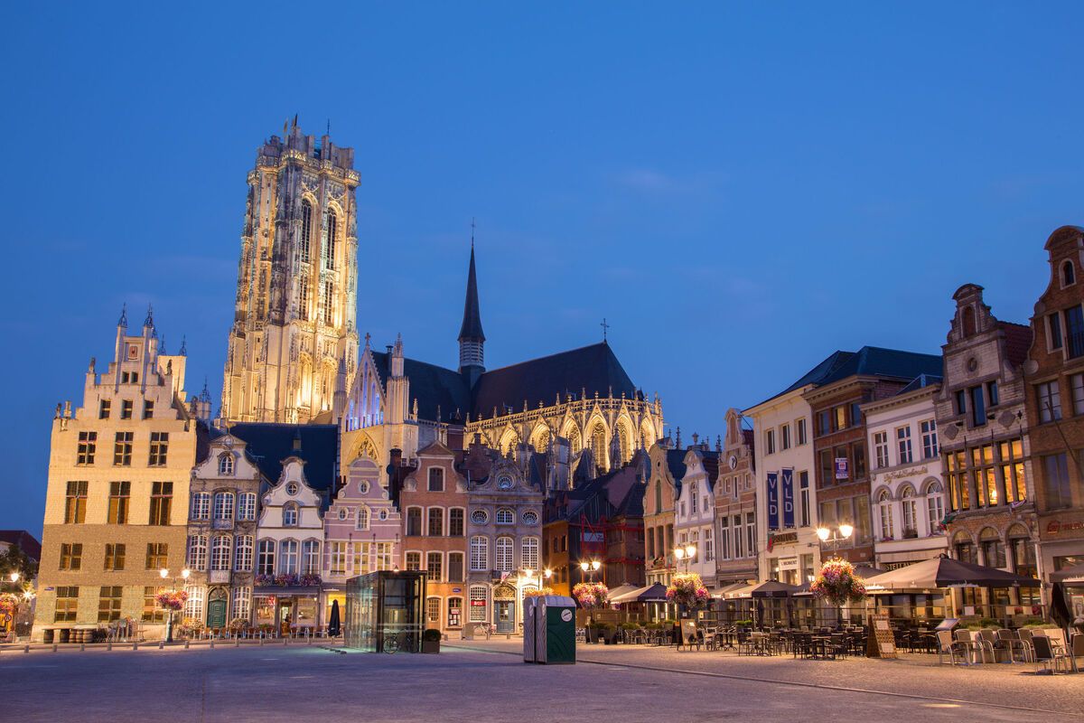 De grote markt in Mechelen