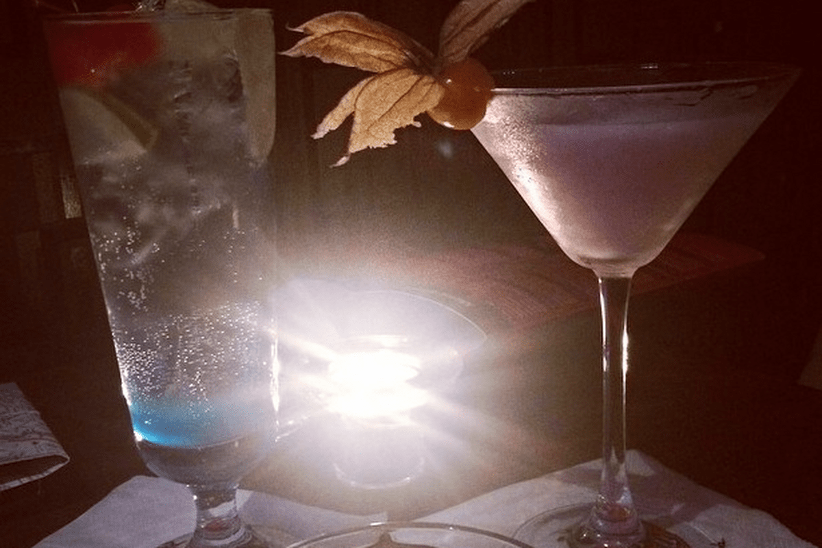 Cocktails drinken in Praag