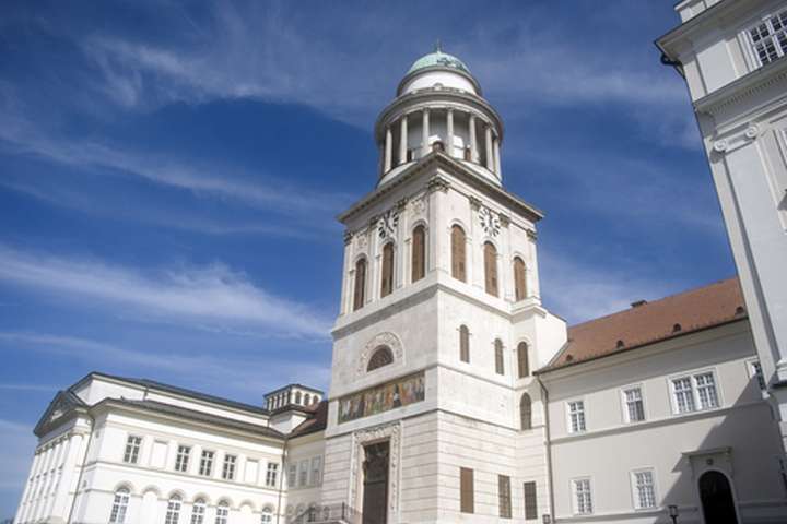 Abdij van Pannonhalma