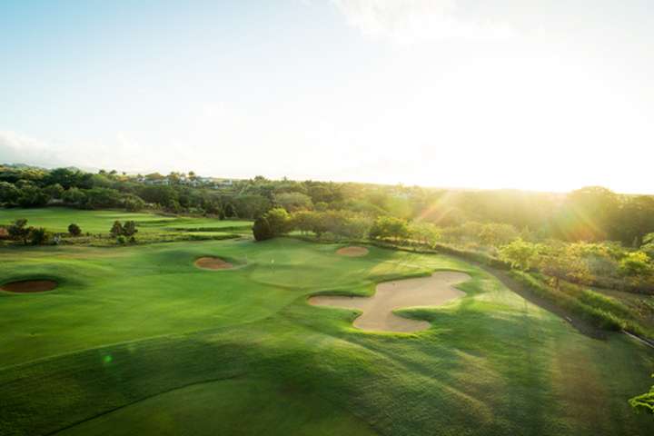 Twee golfbanen: Le Chateau Golf Course en La Reserve Golf Links