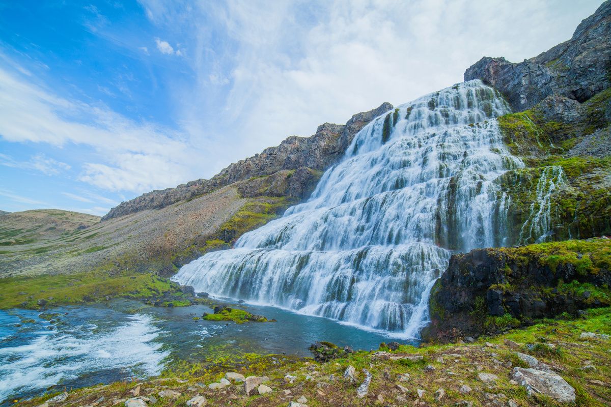 De Dynjandi waterval in de Westfjorden