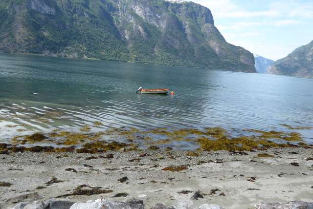 Hei Norge! Fjorden in Noorwegen