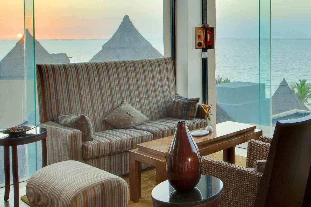 Gambia the smiling coast