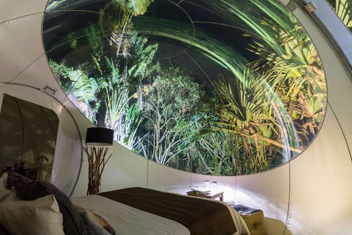 Als het donker is kijk je vanuit je bed naar de schitterende sterrenhemel