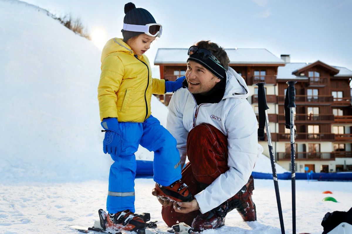 Kind met ouder in Peisey-Vallandry