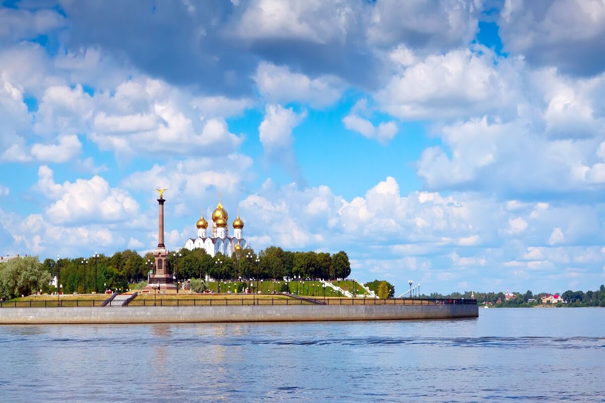 Zomer in Yaroslavl, Wolga en Kotorosl, Rusland