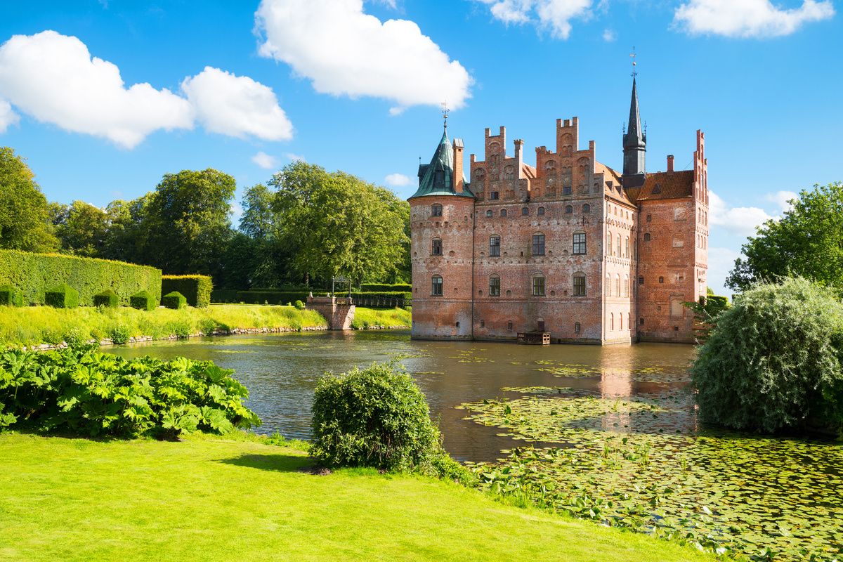Het Egeskov Slot op Funen