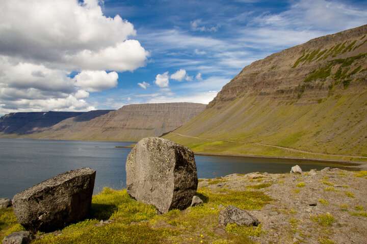 Uitzicht op het Borgarfjördur fjord
