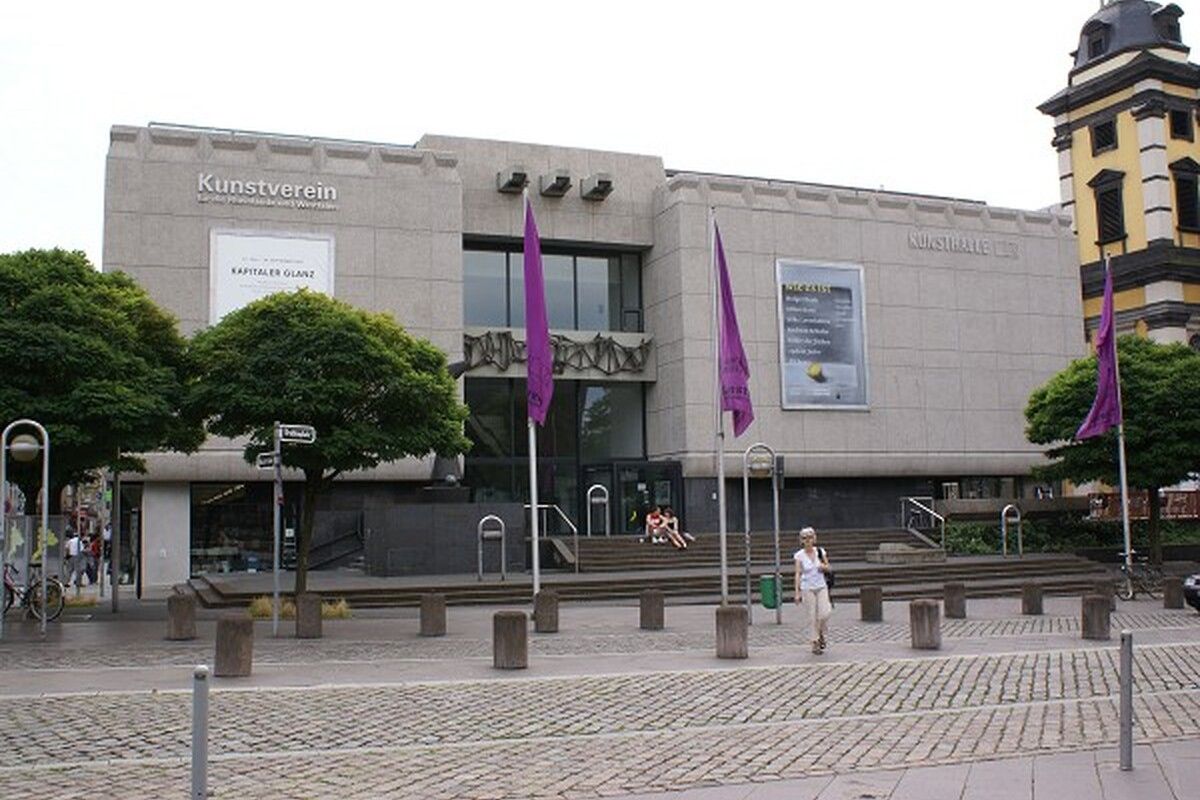 De kunsthalle in <a href=