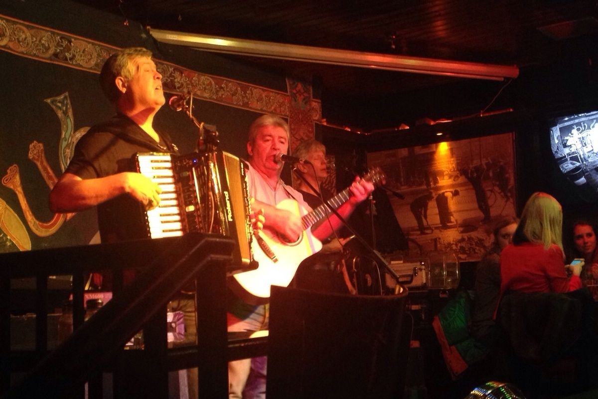 Live muziek in de pub Murray's