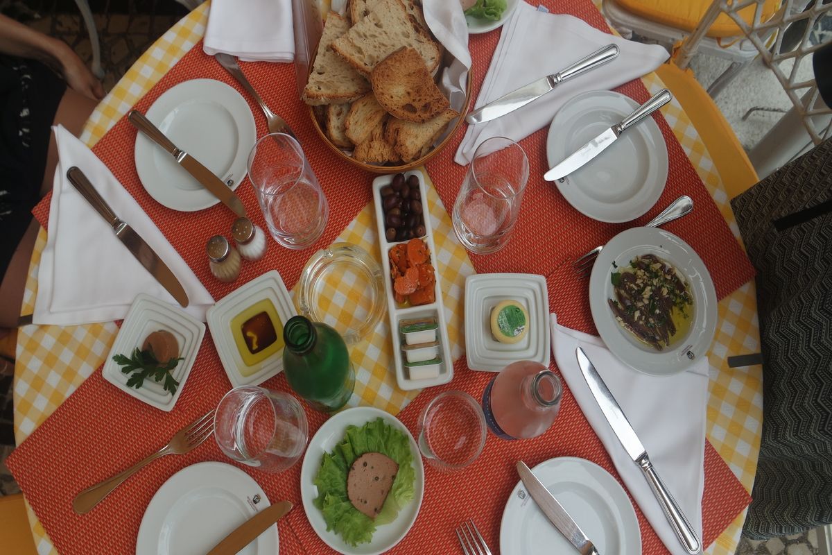 Kleine voorgerechtjes bij Don Sebastiao