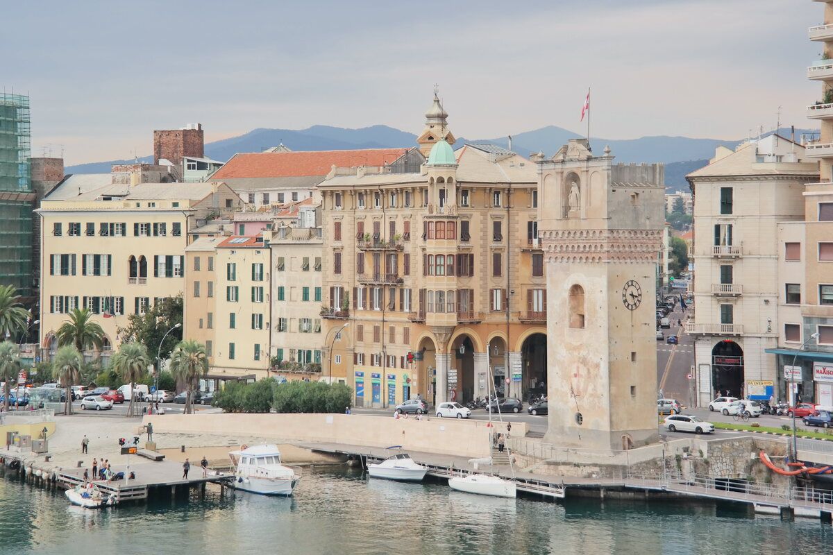De haven van Savona