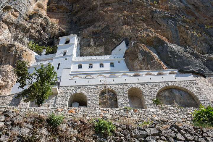 Het oude klooster Vasilije Ostrošk