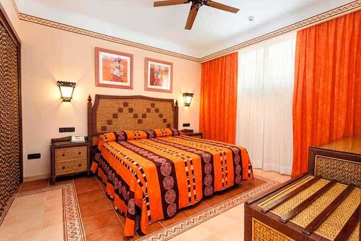 Slaapkamer van 'Familiesuite'