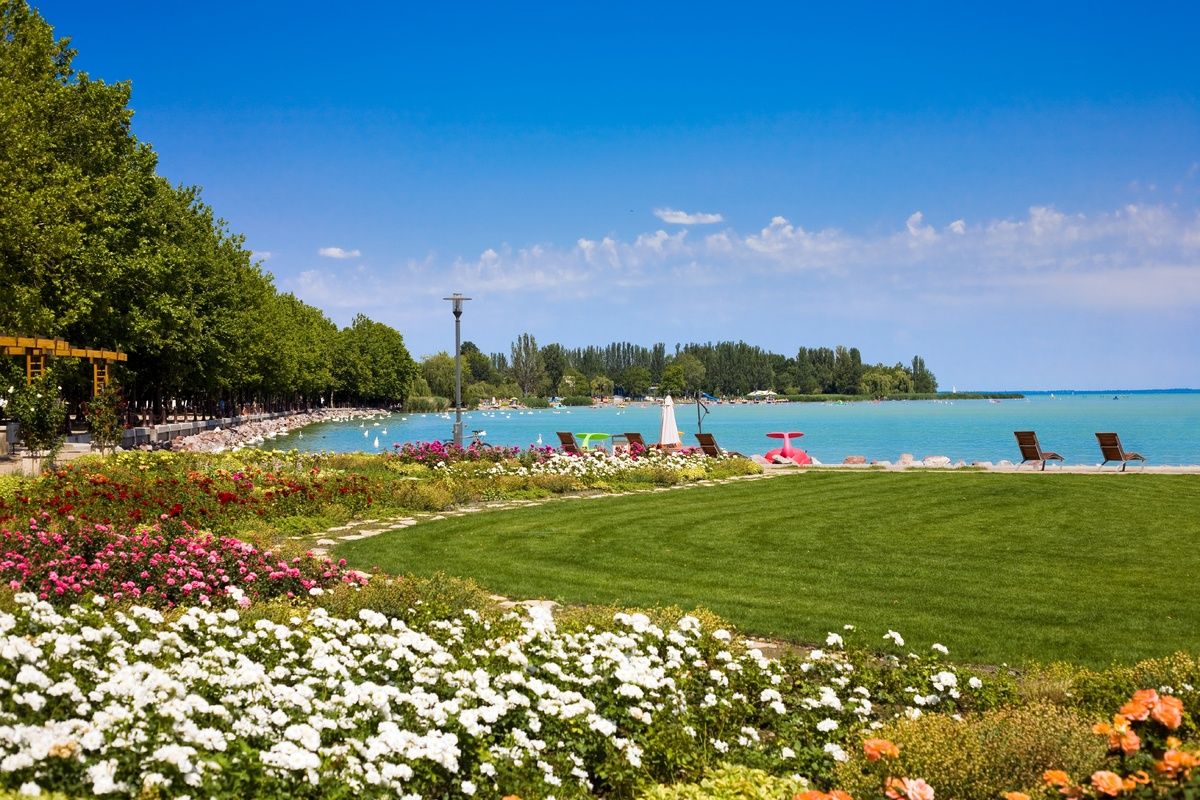 Strand van Balatonfured, Hongarije
