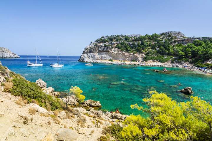 Heldere Antony Quinn Bay, Rhodos