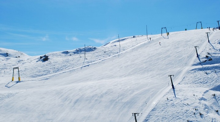 Skien in Macedoni, afdaling