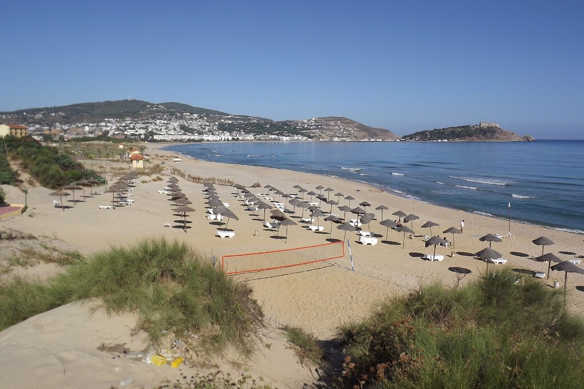 Strand in de buurt van Tabarka