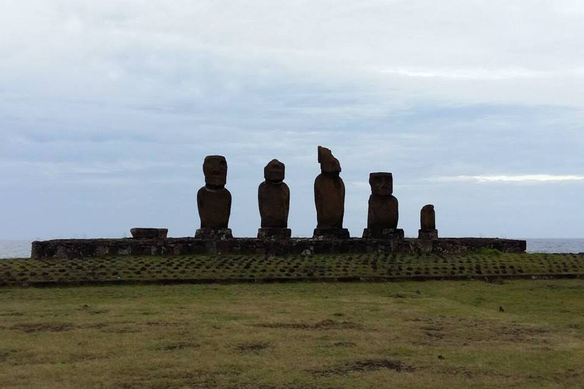 Moai, Hanga Roa