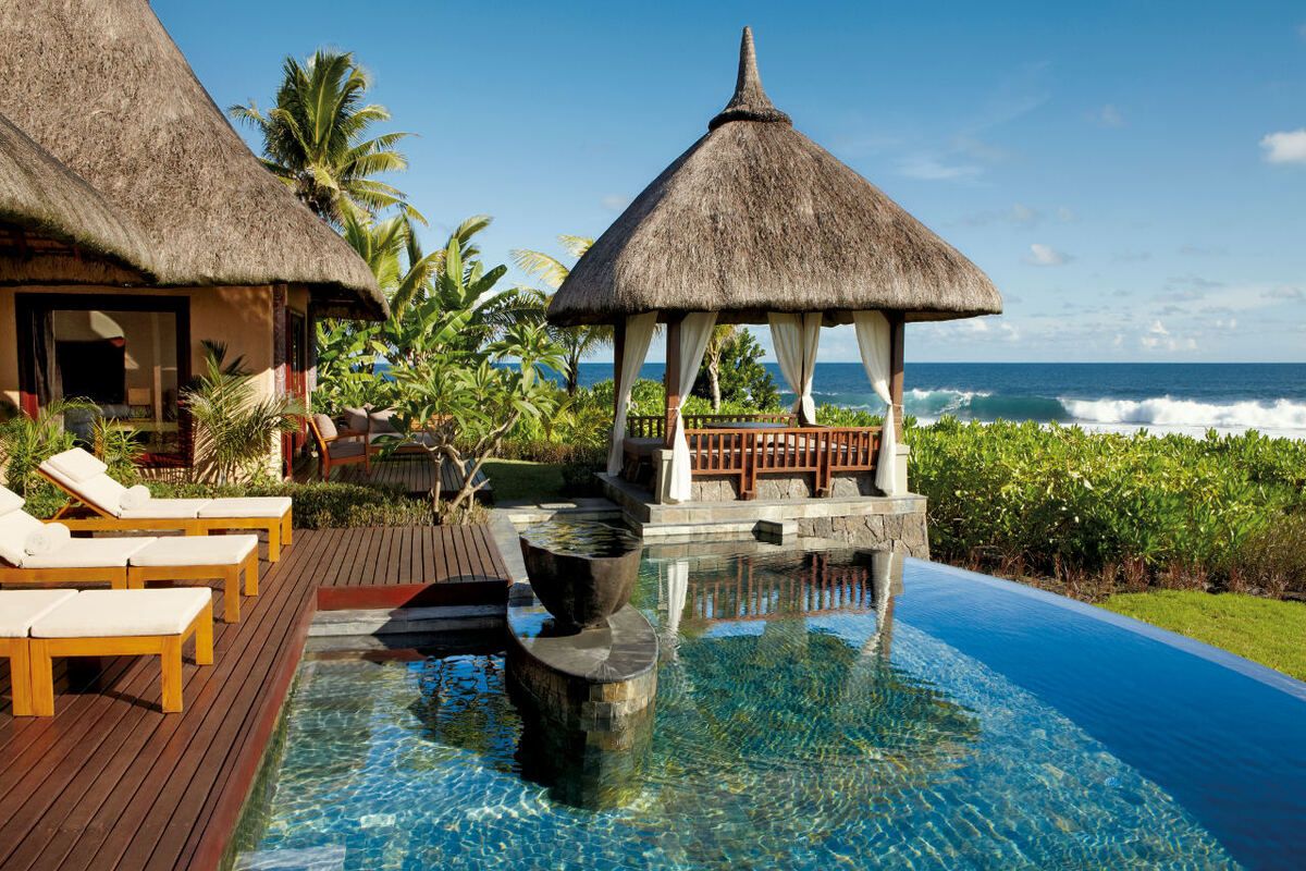 Shanti Maurice in Mauritius