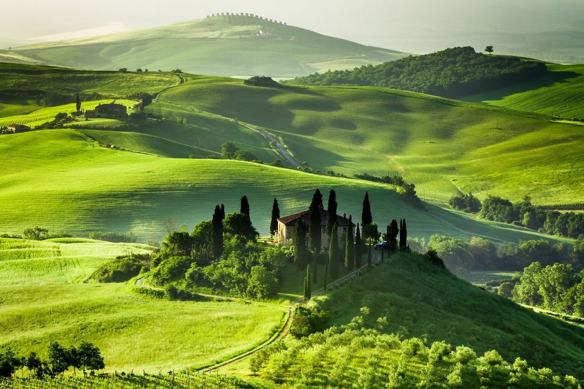 Glooiende landschap van Toscane