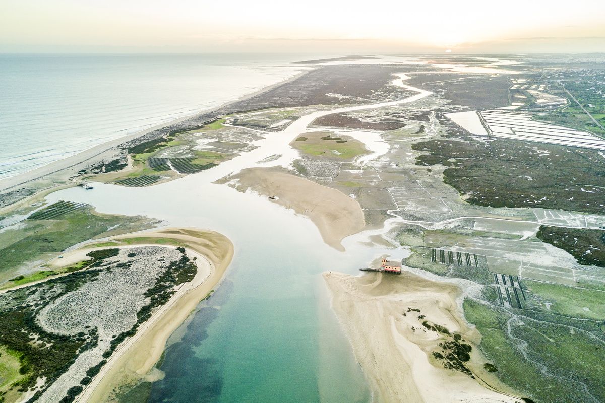 Het eilandje Farol in Ria Formosa