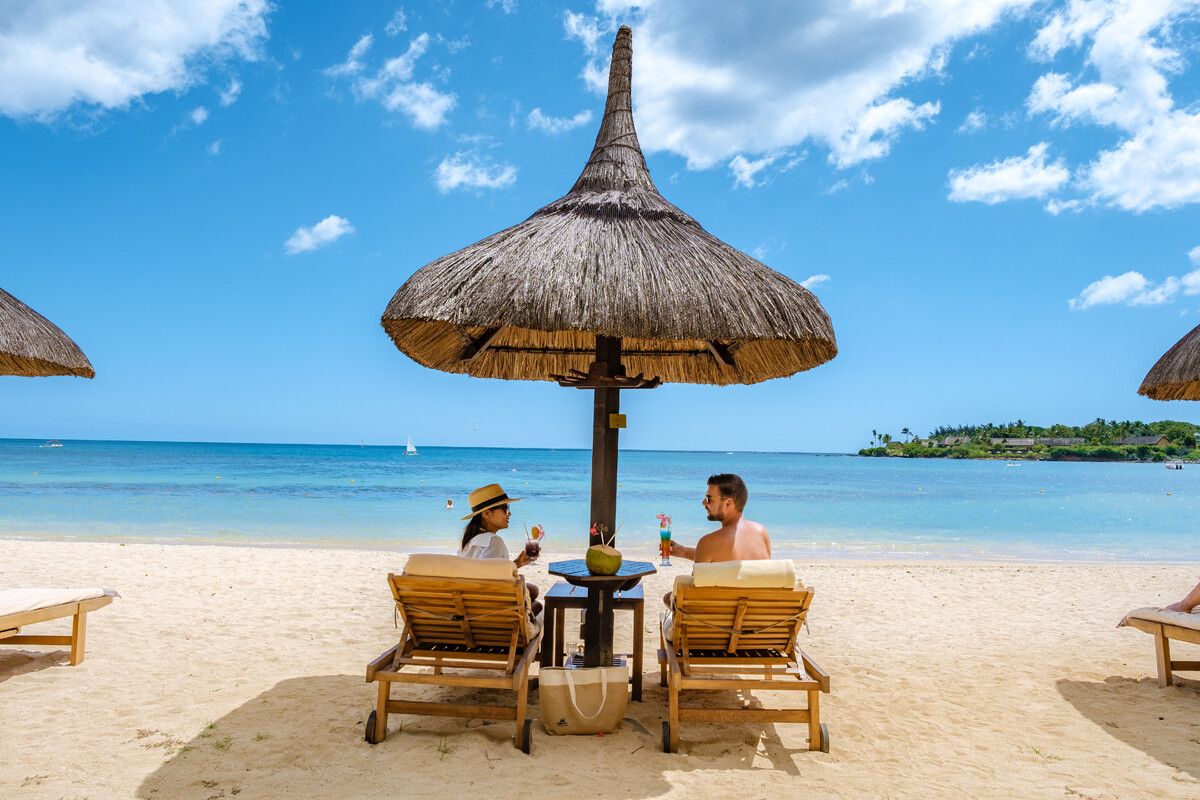 Tijdens je huwelijksreis op Mauritius kun je genieten op het prachtige strand