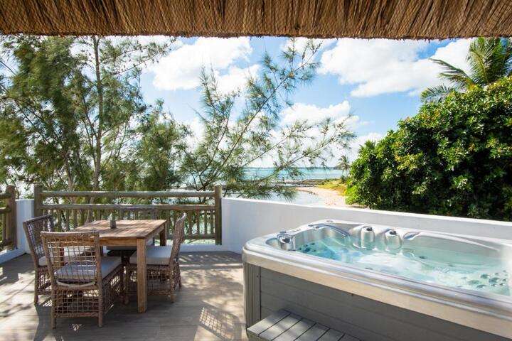Villa beach front Jacuzzi