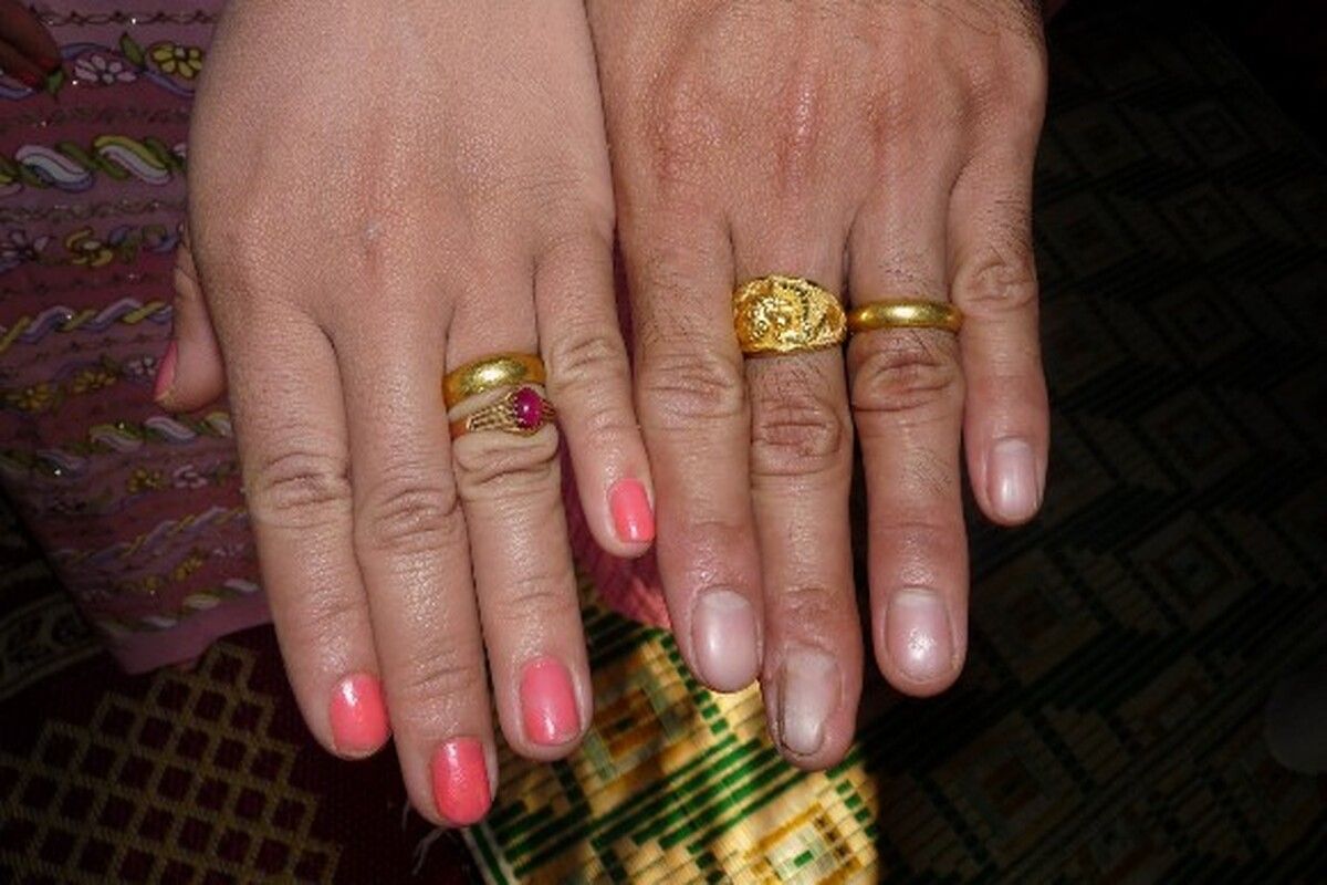 ringen op bruiloft Myanmar