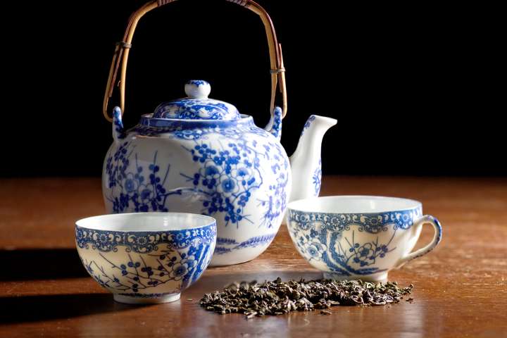 Oud Chinees porseleinen theepot