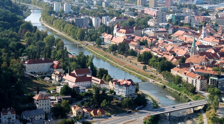Uitzicht op de stad Celje - Sloveni