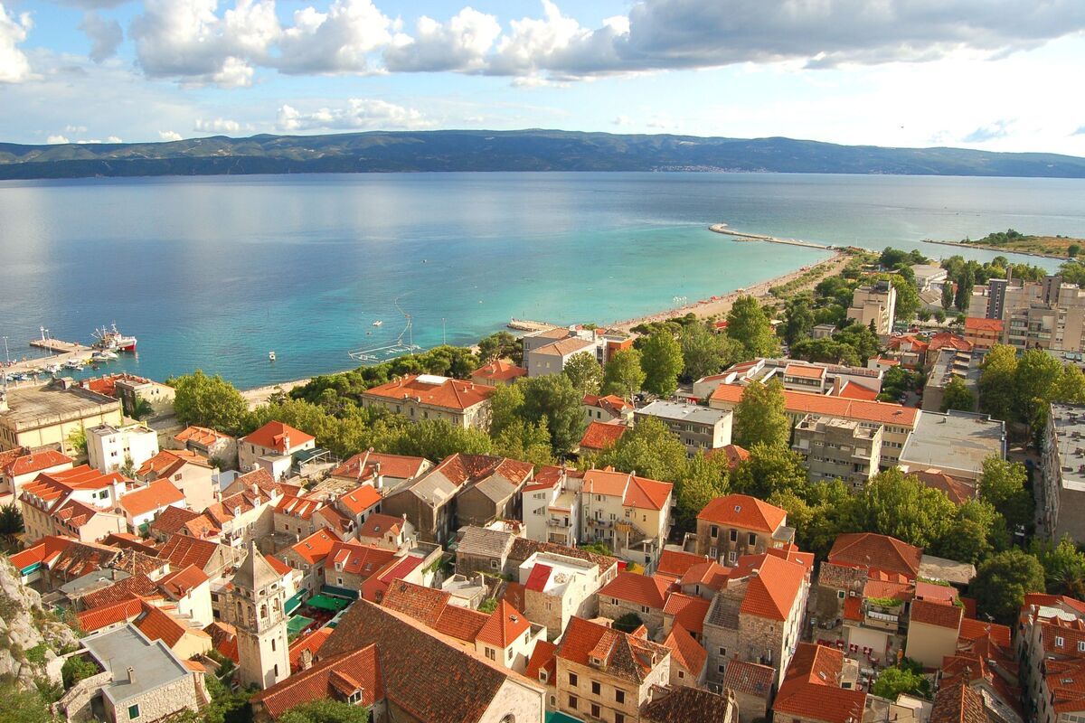 Het strand van Omis, Dalmati�