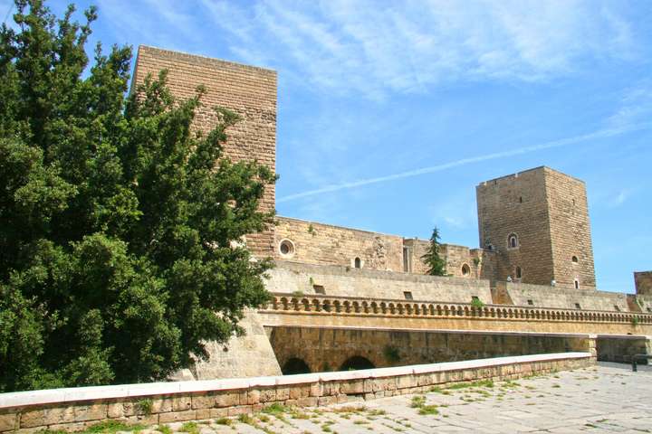 Bari Castle